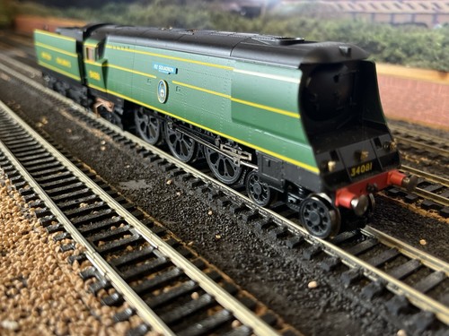 Hornby gauge pacific r2220 - ,