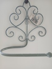 Pretty Vintage Style/Shabby Chic Metal Wall Mounted Toilet Roll Holder 
