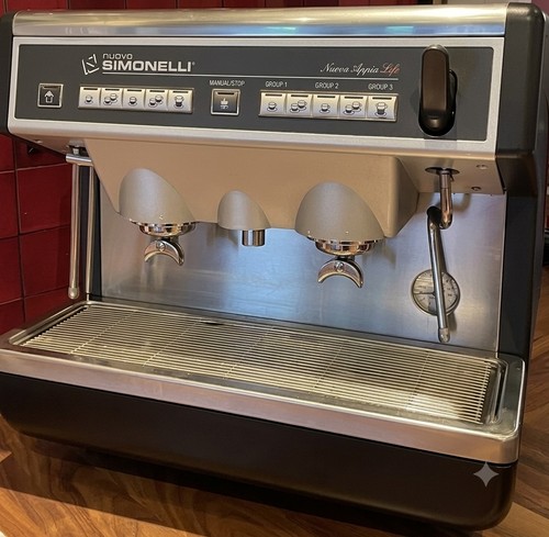 Nuova simonelli appia coffee - nuova,