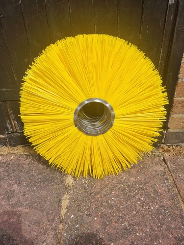 Brush section poly plastic - brush,
