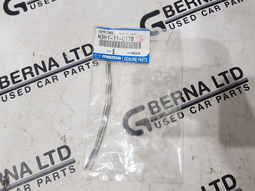 Genuine mazda 2004 - genuine,