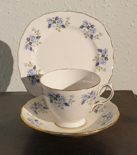 Vintage royal vale - royal,