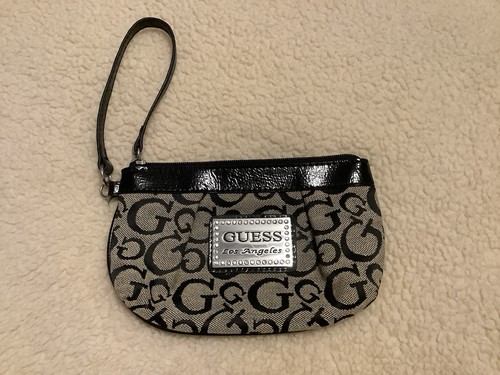 Guess wristlet bag - guess,