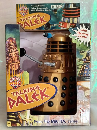 Doctor who talking - doctor, gold