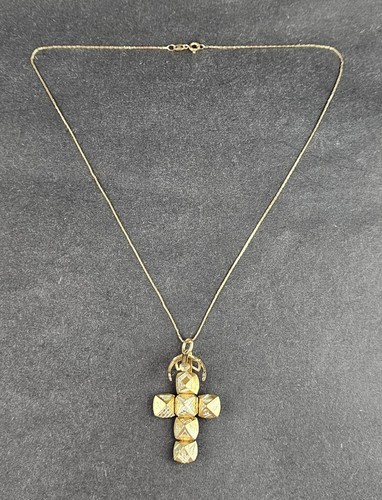 9ct yellow gold - yellow,