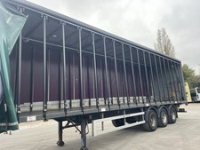 Montracon Curtains pole system