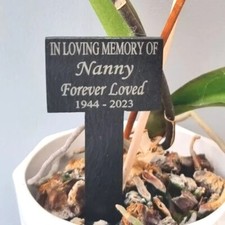 Personalised memorial slate