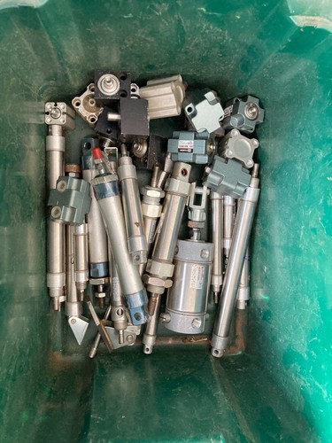 Mixed lot pneumatic - of,