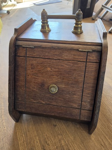 Vintage wooden coal scuttle - wooden,
