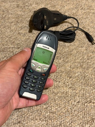 Nokia 6210 original charger - nokia,