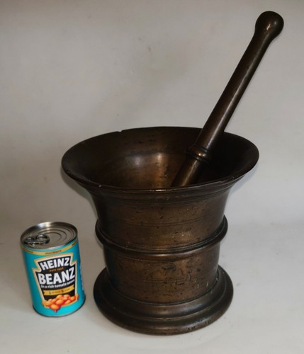 Bronze mortar and pestle - bronze,