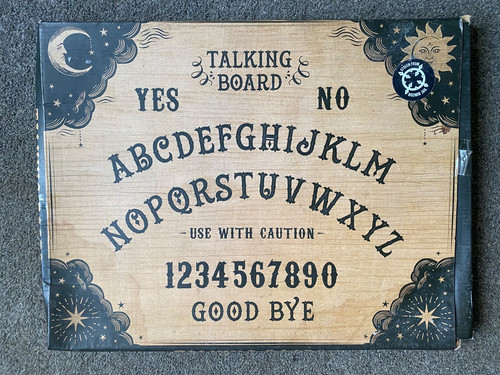 Talking board ouija - /,