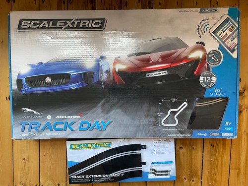 Great condition scalextric - condition,