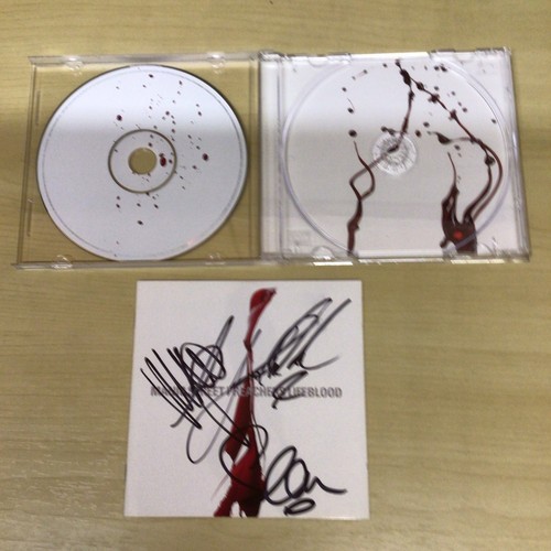 Signed manic street - signed-manic,