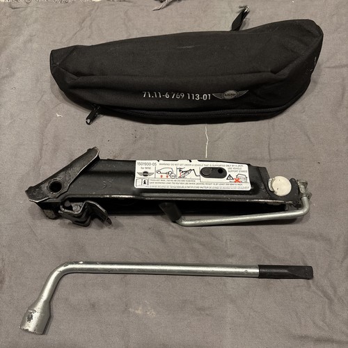 Mini toolkit jack - toolkit, brace