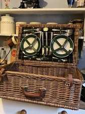 Optima 4 Person Wicker Picnic Basket