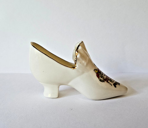 Ceramic porcelain boot - , with