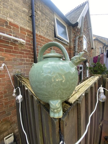 Stunning vintage dragon - stunning,