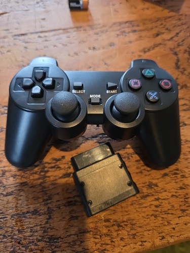 Wireless game controllers - game, x2