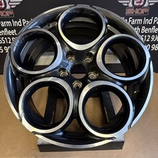 1 X Alfa Romeo Tonale Giulia