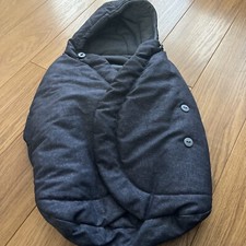 Maxi Cosi PEBBLE CAR SEAT