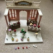 Sylvanian Families - Town Series - Blooming Flower Shop with some Accessories