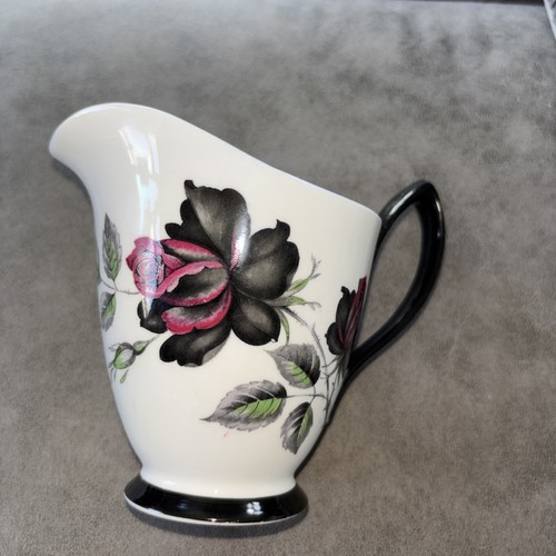 032 vintage royal albert - royal,
