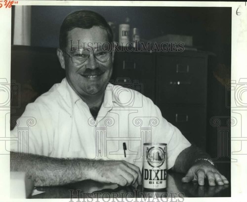 1982 press photo robert - 1982,