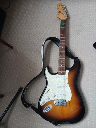 Fender squier stratocaster - fender,