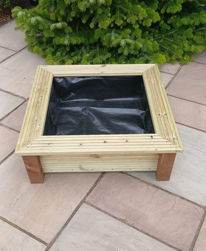 Handmade raised wooden square - handmade,