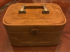 Vintage 1980’s Vanity Case