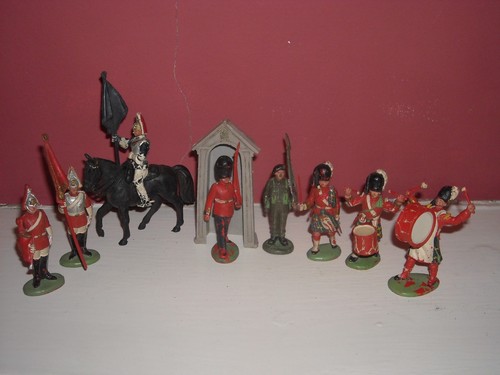 Mixed britains herald - britains,