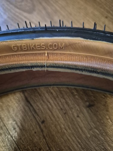 Bmx tyres old - gt,