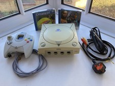 SEGA Dreamcast console with 1 controller, VMU, cables, 2 games, tested & working