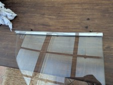 Pair of baffle glass for