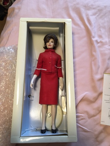 Franklin mint jackie doll red - jackie,