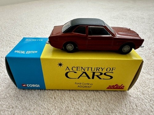 Corgi solido special - /,