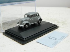 Oxford Diecast 1:76 Morris 8E