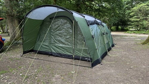 Spacious room outwell - room,