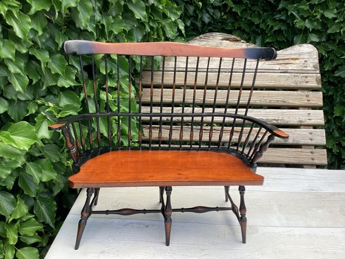 Vintage large wooden windsor - wooden,