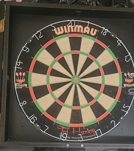 Winmau ted hankey dartboard - ted,