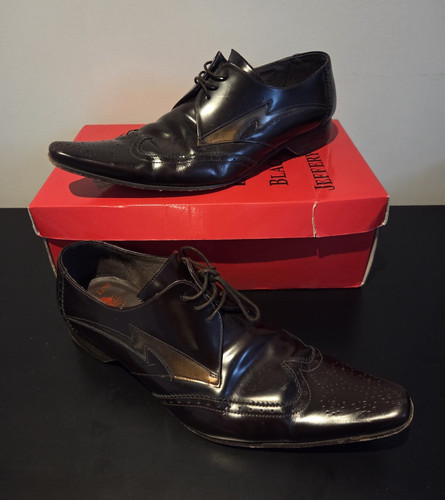 Jeffery west black line - jeffery-west,