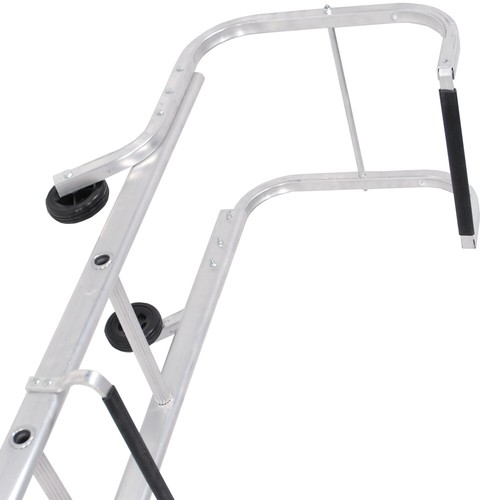 Rung roof ladder ridge - rung,