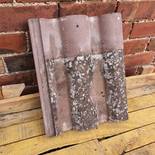 2 Pack Reclaimed Redland Regent Concrete Interlocking Roof Tiles In Smooth Brown