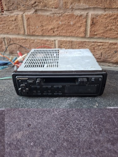 Pioneer vintage cassette - cassette, radio