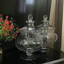 Traditional Vintage Squat