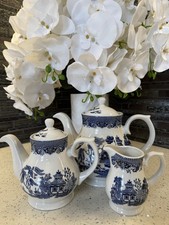 Vintage Churchill Blue Willow