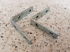 FORD TRACTOR Q CAB REAR WINDOW BRACKET (PAIR)