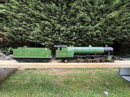 Inch gauge locomotive - inch,