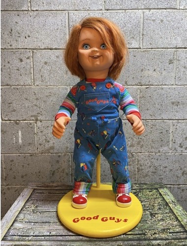 Chucky good guys doll display - doll,